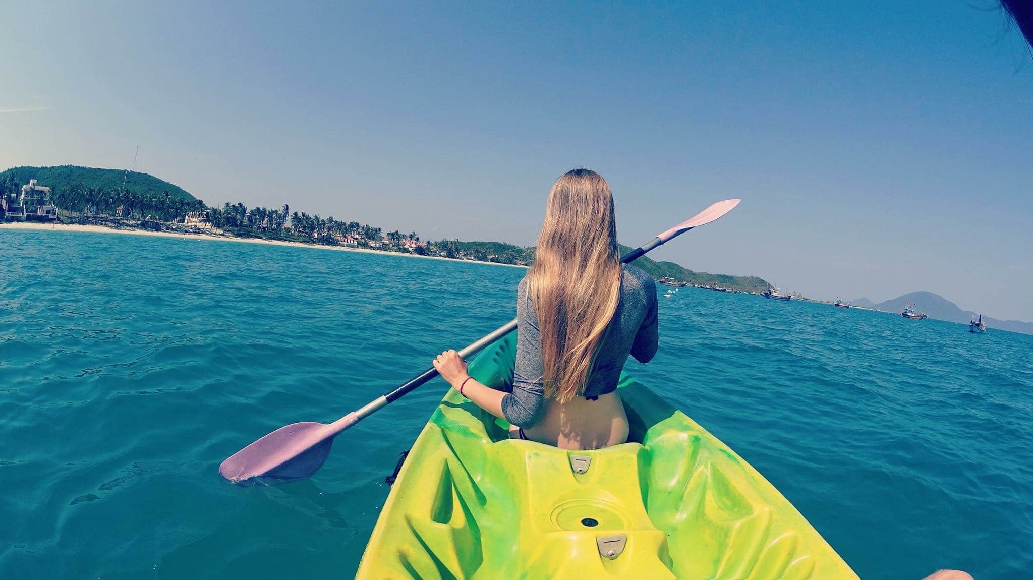 🥥 Doc Let Travel Guide: A Story That Begins with the Sea